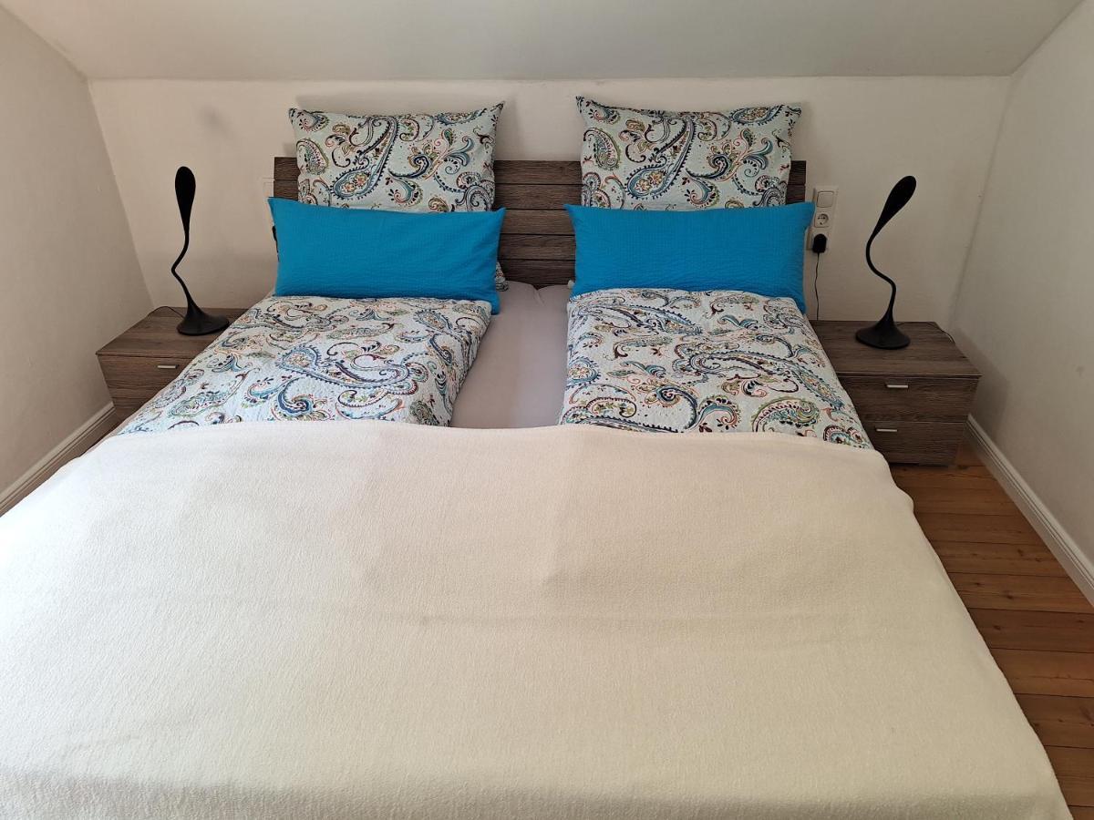 רוטגן Ferienhaus Altes Backhaus מראה חיצוני תמונה
