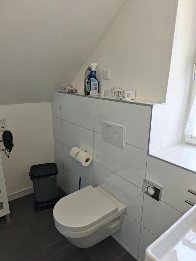 רוטגן Ferienhaus Altes Backhaus מראה חיצוני תמונה