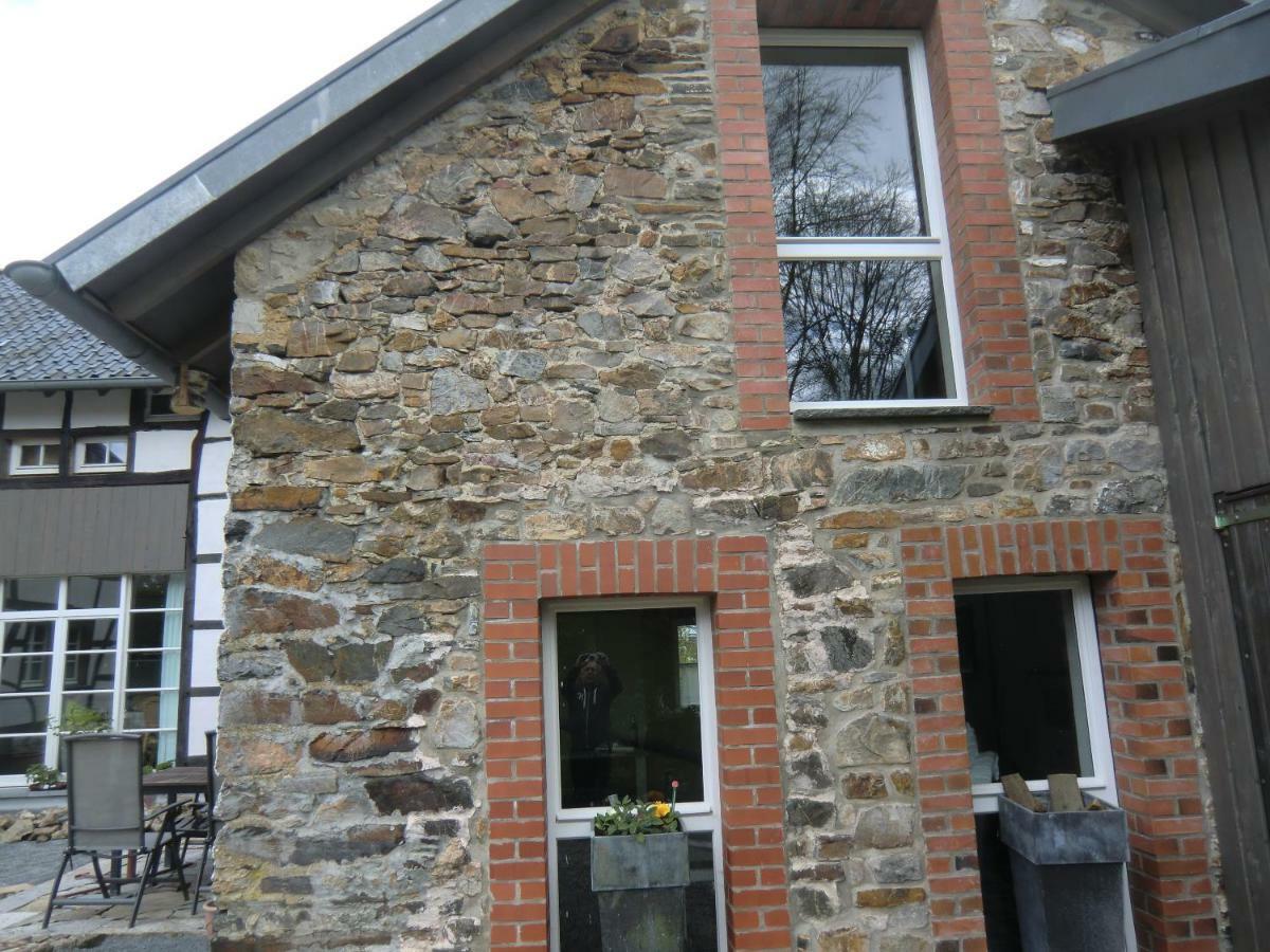 רוטגן Ferienhaus Altes Backhaus מראה חיצוני תמונה
